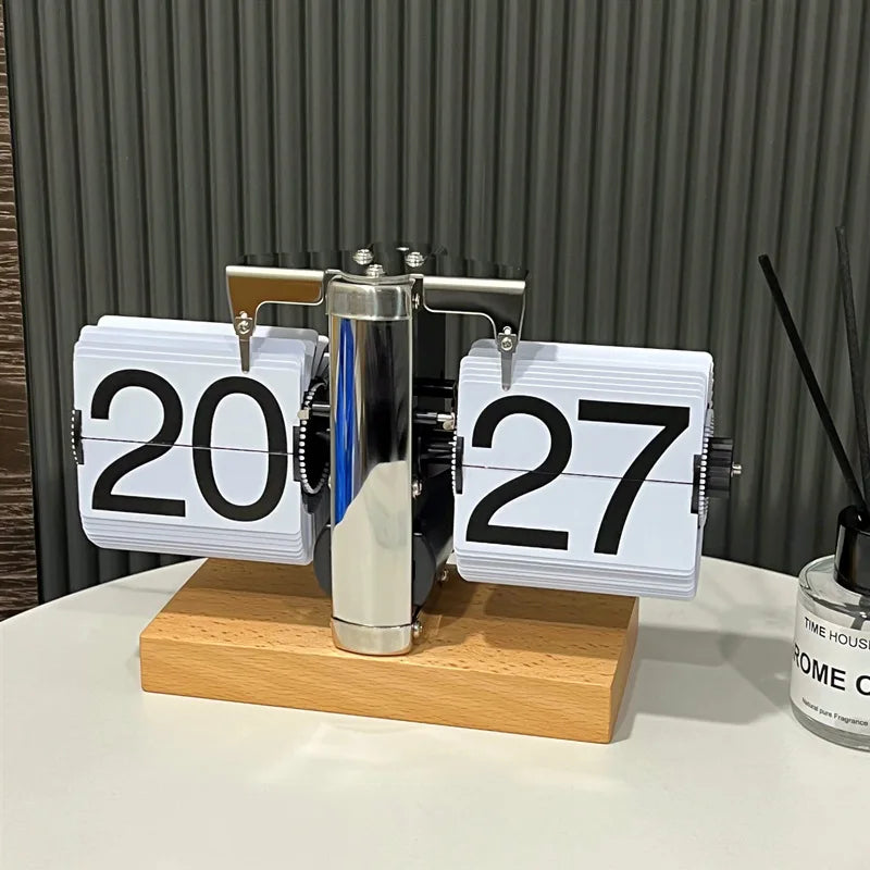 Table Clock Mechanical Automatic Page Turning Clock Retro Page Turning Table Clock Mechanical Automatic Page Turning Clock Home