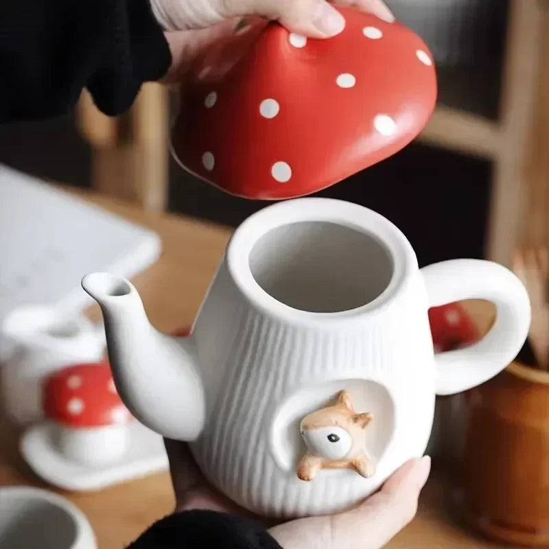 Mushroom Ceramic Cup with Lid Portable Breakfast Milk Cup and Disc Kitchen Utensils Set Home Kettle Tableware Birthday Gifts