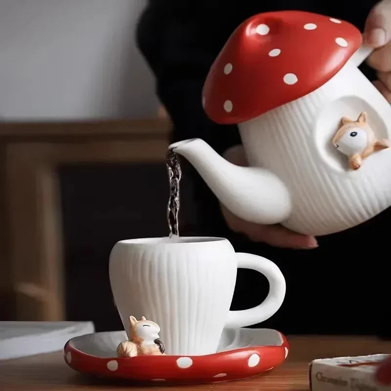 Mushroom Ceramic Cup with Lid Portable Breakfast Milk Cup and Disc Kitchen Utensils Set Home Kettle Tableware Birthday Gifts