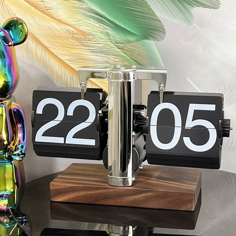 Table Clock Mechanical Automatic Page Turning Clock Retro Page Turning Table Clock Mechanical Automatic Page Turning Clock Home